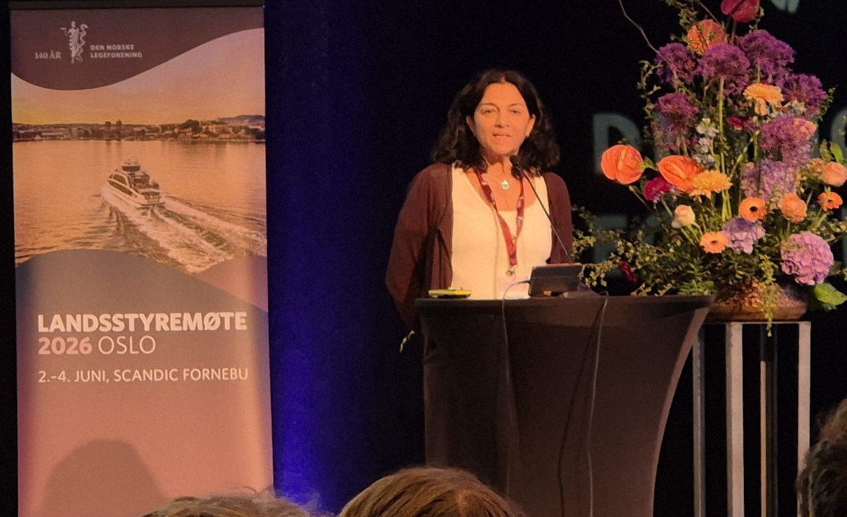 LSA-leder Meera Grepp på talerstolen