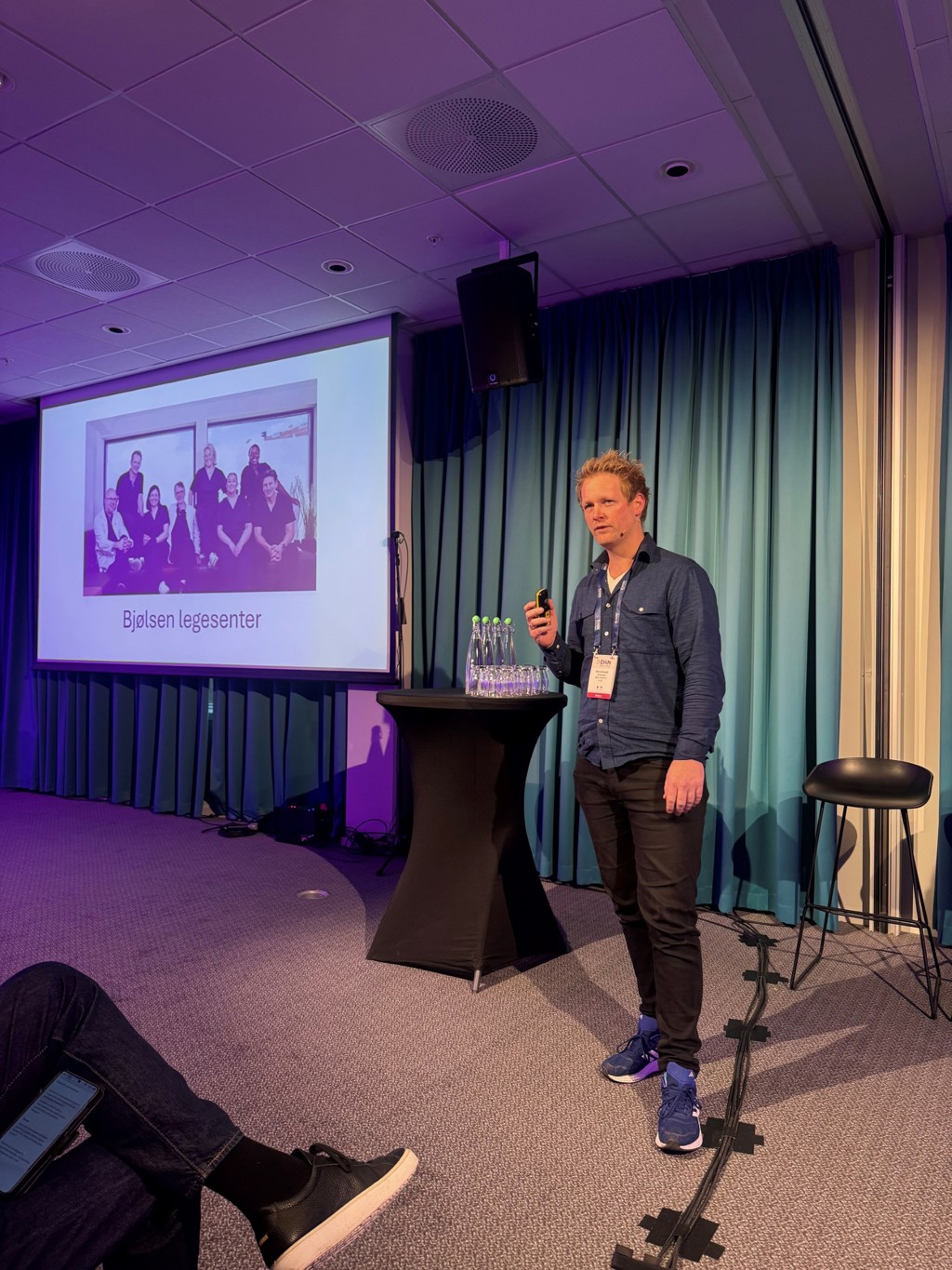 Teknologi må ikke være et mål i seg selv, men et verktøy som gjør det enklere å gi pasientene trygg, helhetlig og effektiv behandling – til nytte for både pasienter og helsepersonell. Foto: Legeforeningen