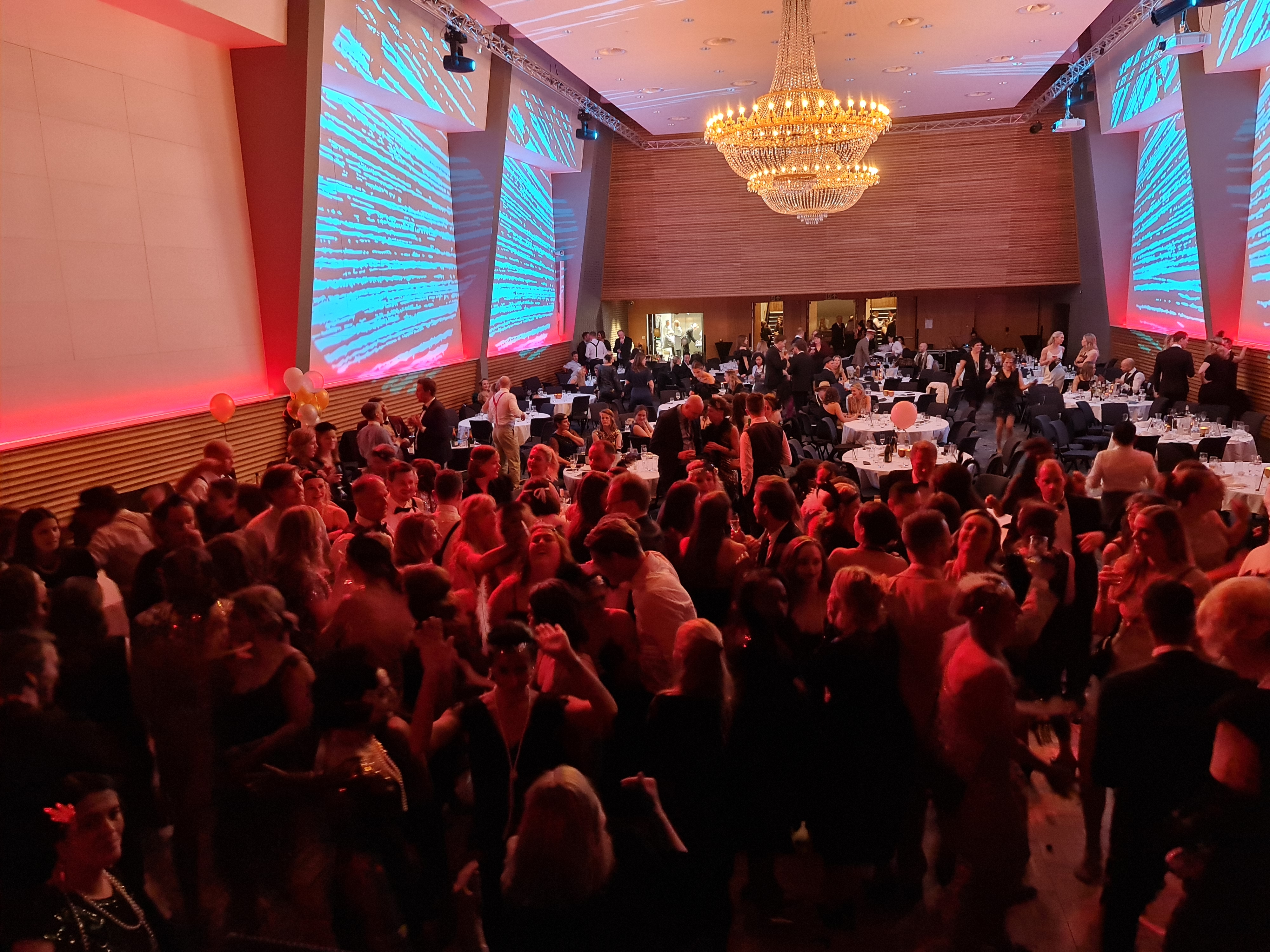 God stemning p&aring; legefesten