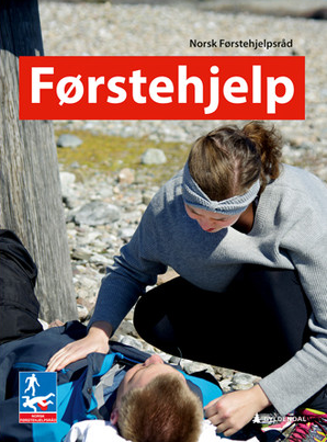 Forside av boken førstehjelp av Norsk Førstehjelpsråd