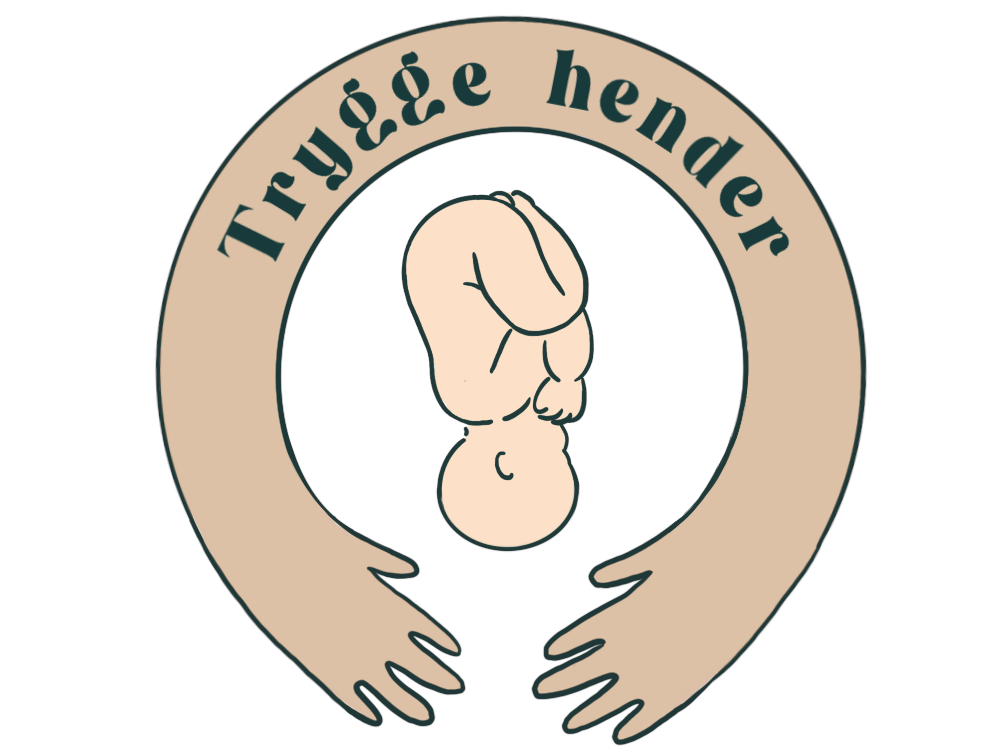 logo, trygge hender. Logo designet som to armer som omfavner et spedbarn, med teksten &quot;Trygge hender&quot;