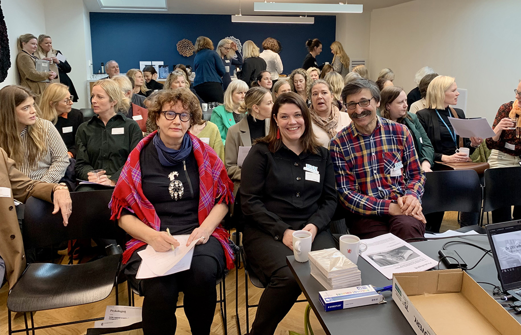 Bilde av minikonferanse på Stortinget. 