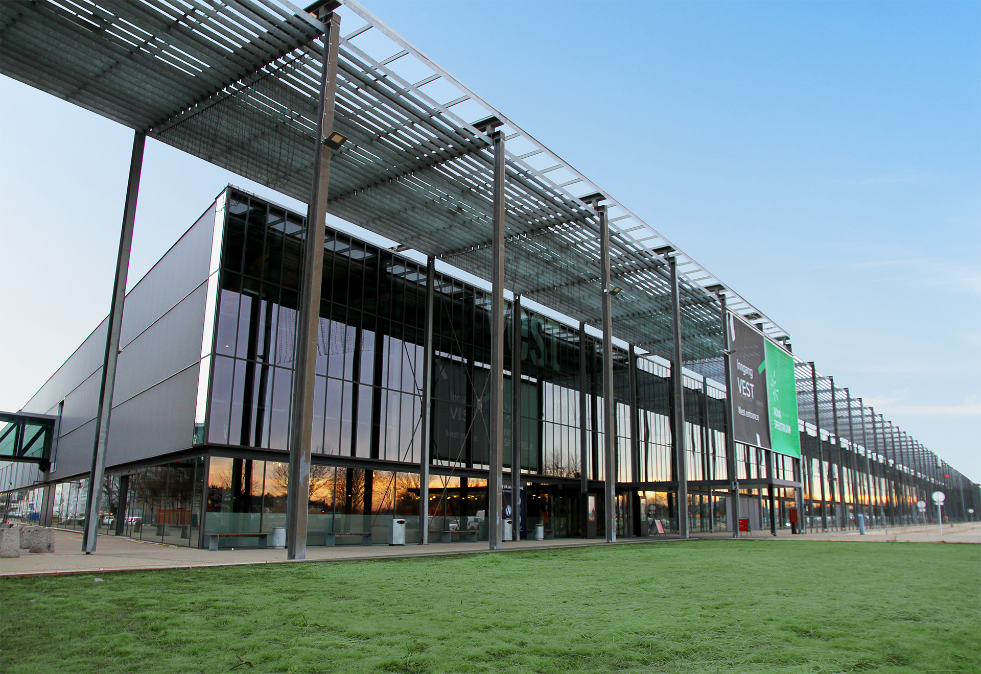 Bilde av fasaden på Nova Spektrum, Lillestrøm