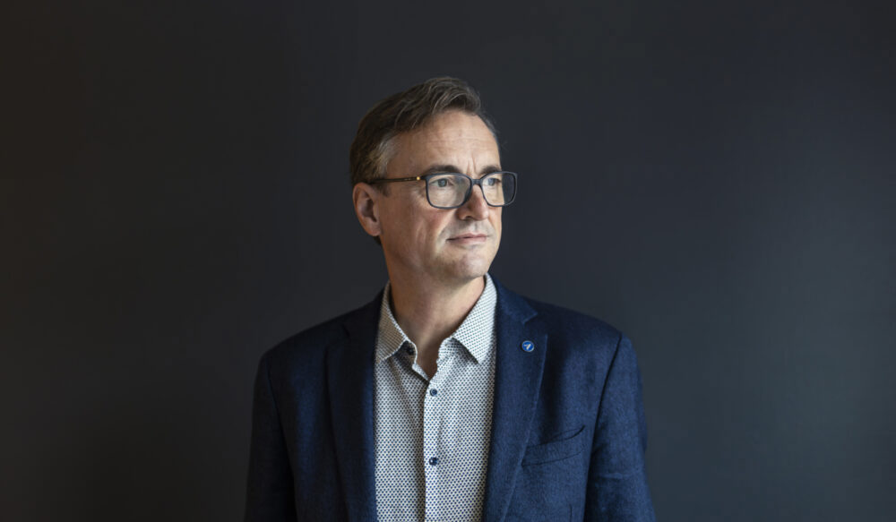 Julius Okkenhaug ledet forhandlingene for Akademikerne i Oslo kommune. Foto: Akademikerne