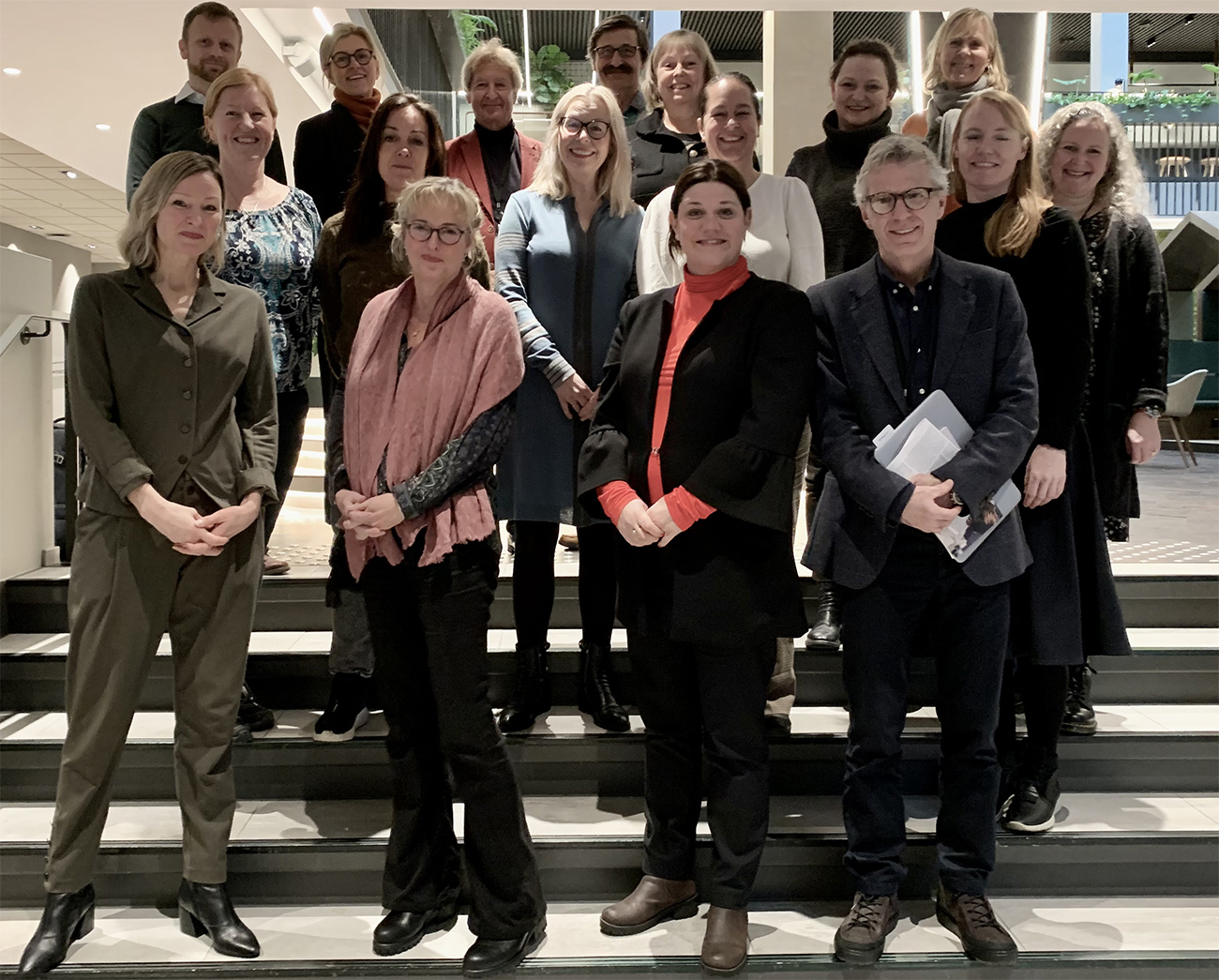 Gruppe psykiatere samlet på Legenes hus,