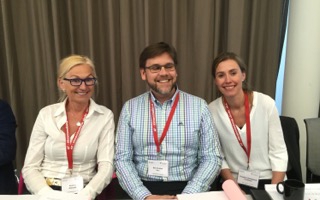 Nils Kristian Klev flankert av Kirsten Rokstad og Christina Fredheim