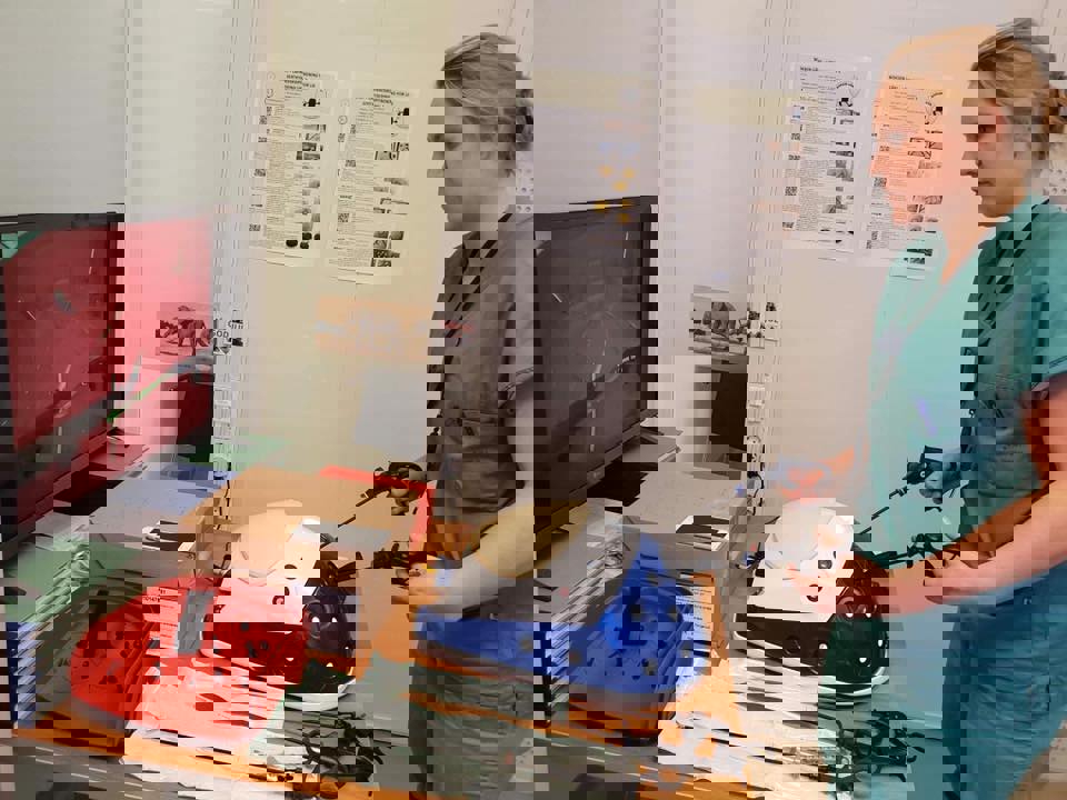 9