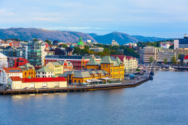 Stavanger sett fra vannet. Foto: Mostphoto