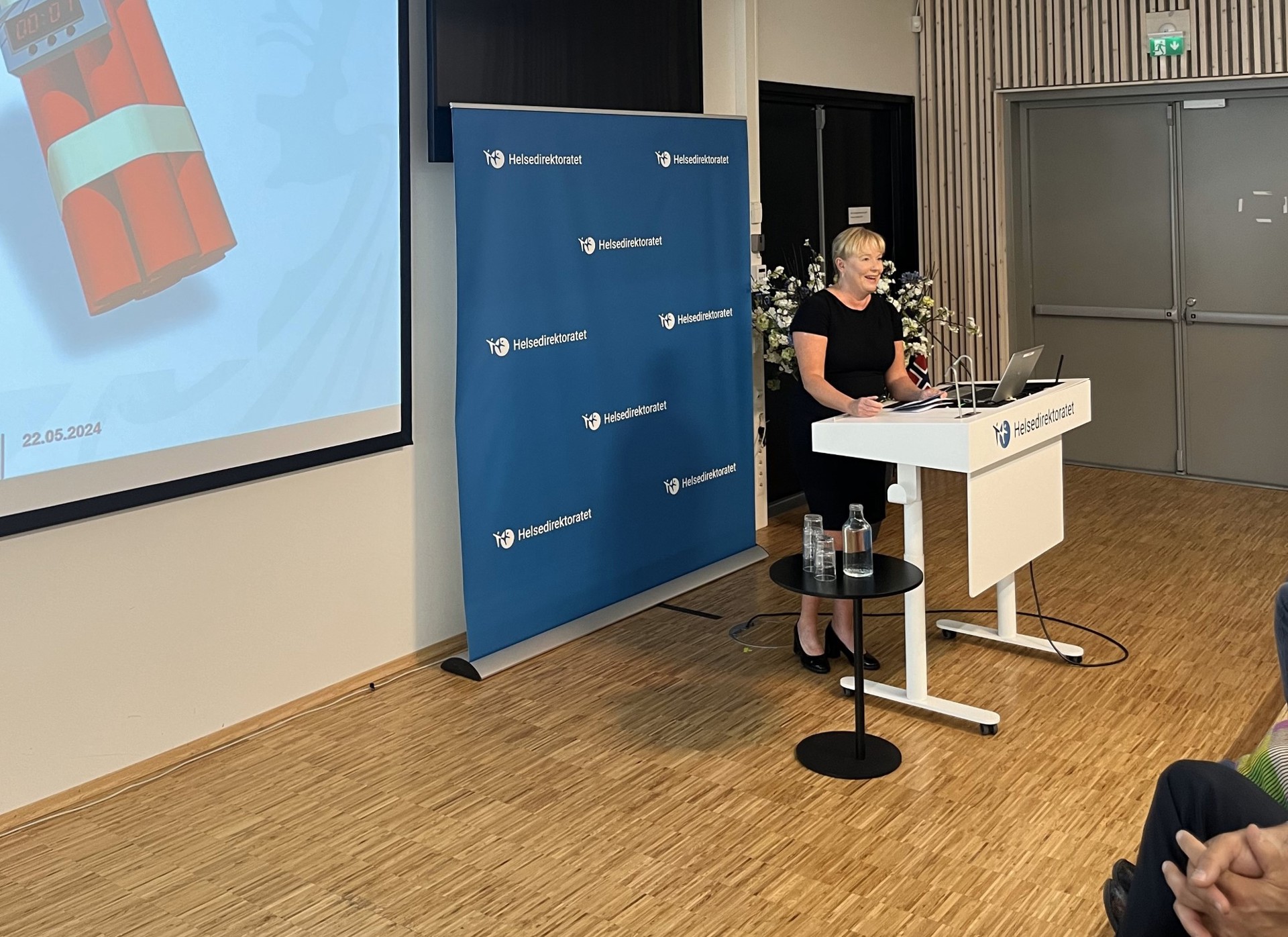  Marte Kvittum Tangen, leder av Norsk forening for allmennmedisin holder innlegg på Fastlegekonferansen 2024