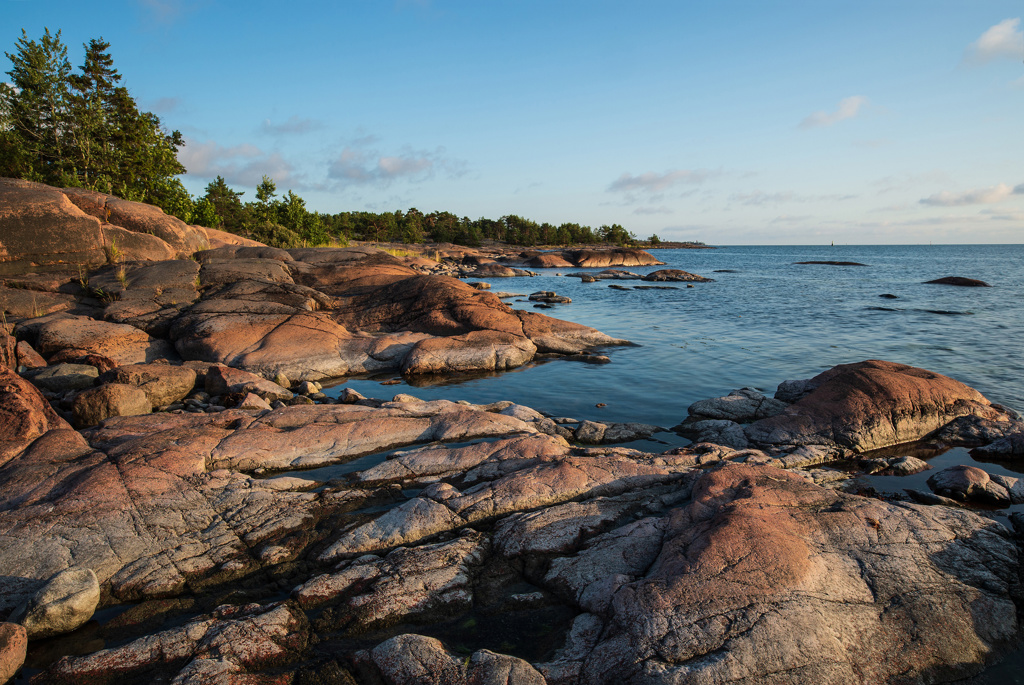 Ålands vakre kyst. Foto: Peter Henze, Mostphotos.