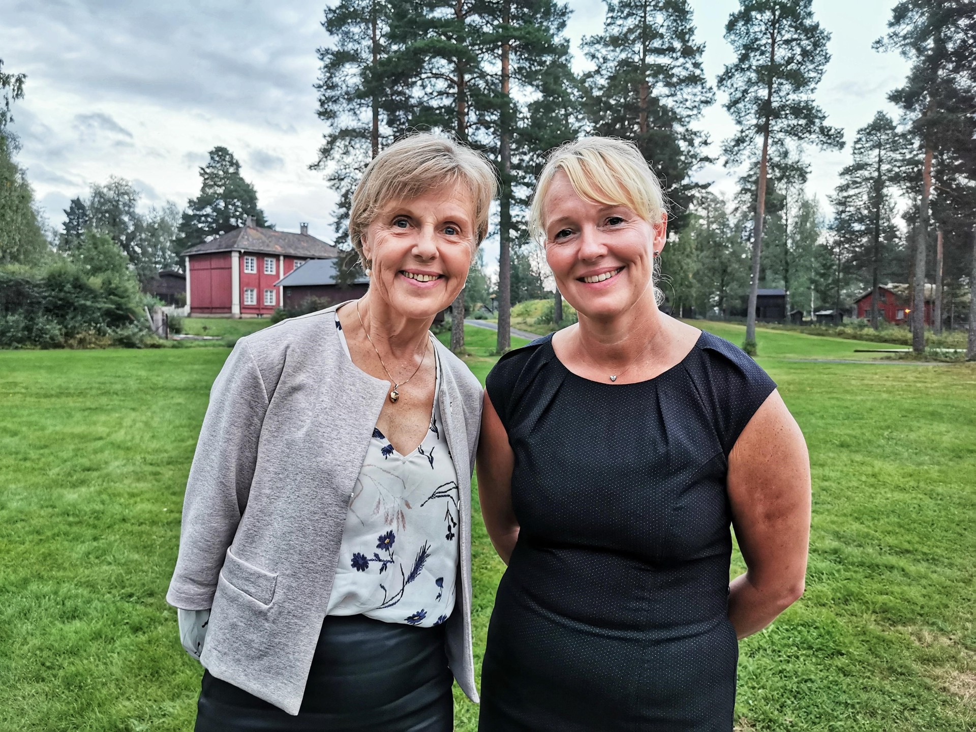 Ragnhild Dybvig og Marte Kvittum Tangen Foto: Tor Martin Nilsen 