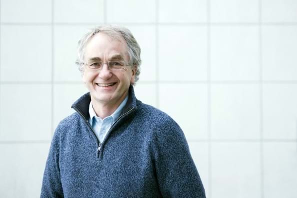 Sverre Sandberg er spesialist i medisinsk biokjemi og professor ved Universitetet i Bergen.