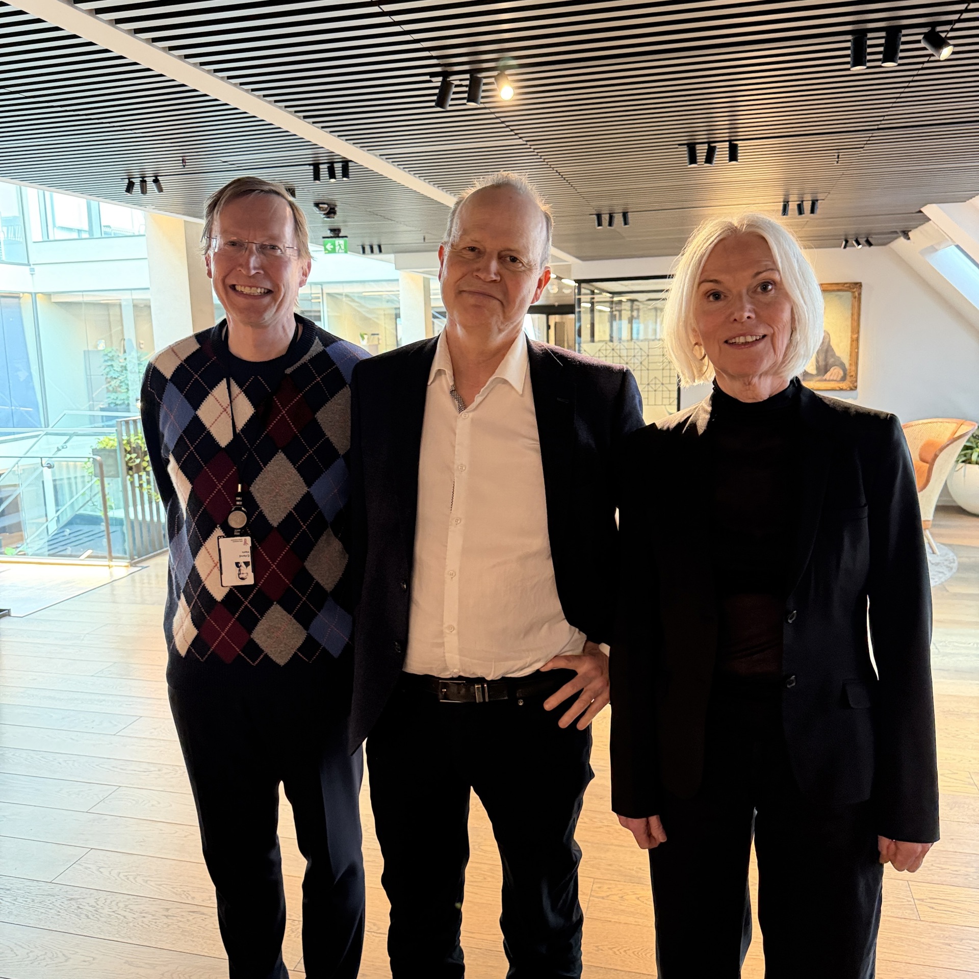 Fra venstre: Erlend Hem, Tore Rem og Berit Bringedal. Foto: Den norske legeforening.