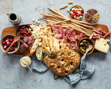 Tapasmat på et bord. Foto: Oluf Lorentzen