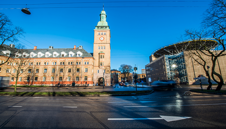 Ullev&#229;l sykehus inngangsparti. Foto: Oslo universitetssykehus.